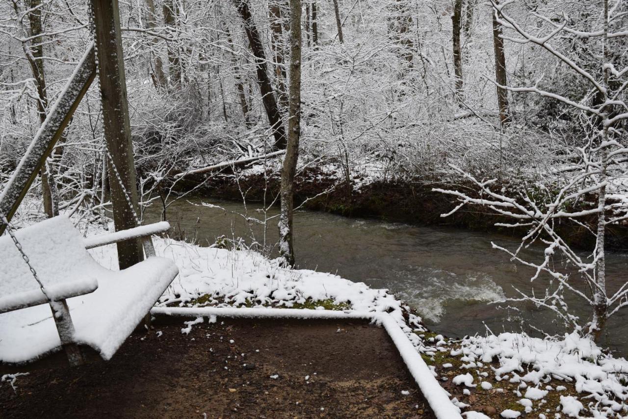 Serenity Escape Treehouse On 14 Acres Near Little River Canyon Fort Payne Exterior foto