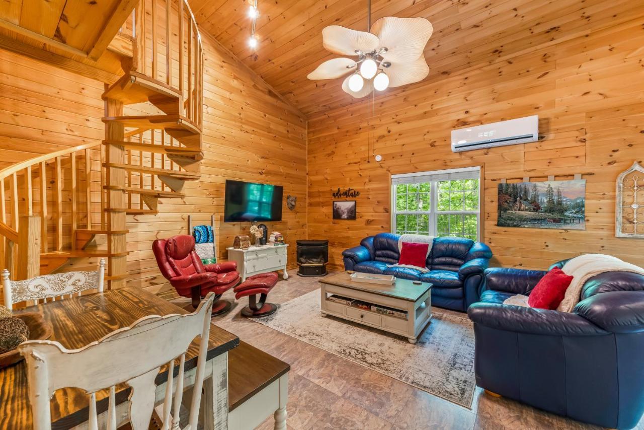 Serenity Escape Treehouse On 14 Acres Near Little River Canyon Fort Payne Exterior foto